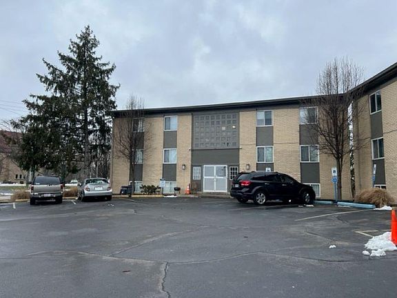 5th image of 5620 N Main St #306
