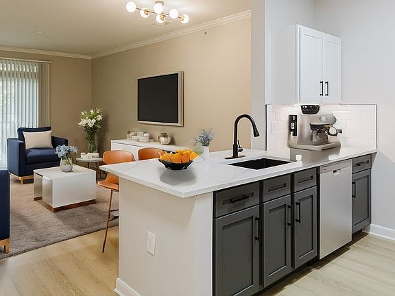 2nd image of 900 Wessex Pl #13-210