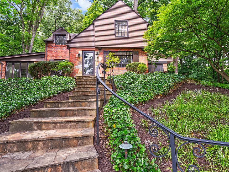 1st image of 3402 Halcyon Dr
