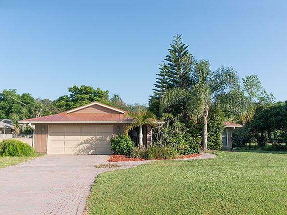 2nd image of 7532 S Leewynn Dr