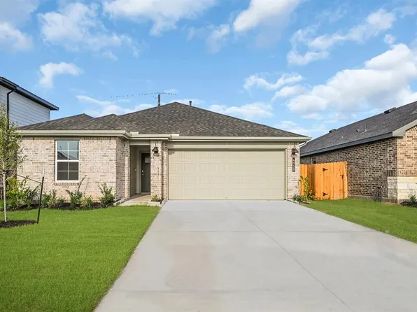 4943 Oakwood Drive, Fresno, TX 77545