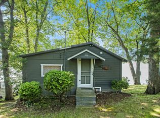 236 Tuttle Park Dr, Sherwood, MI 49089