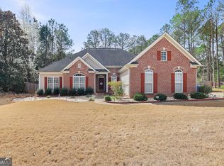 150 Chaucer Pkwy, Fayetteville, GA 30214