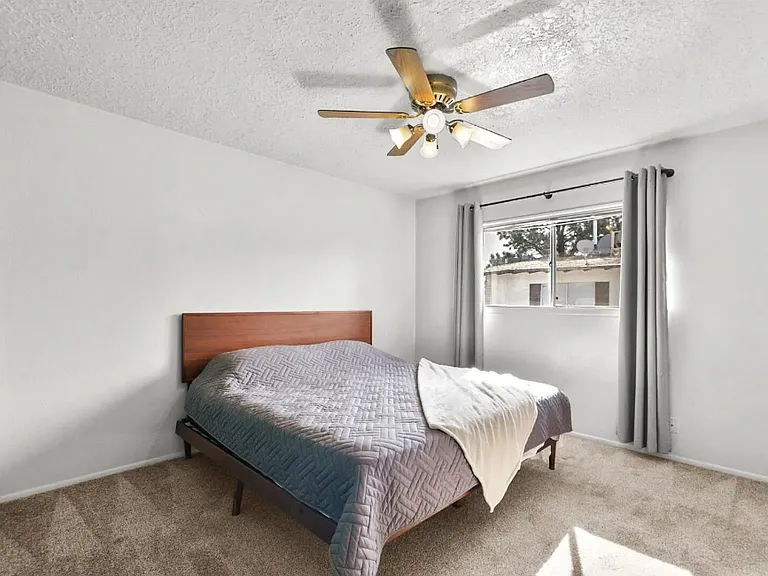 1121 Chelwood Park Blvd NE #7 — Photo 5