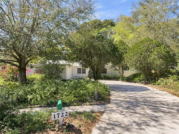 2nd image of 1722 Mosher Dr