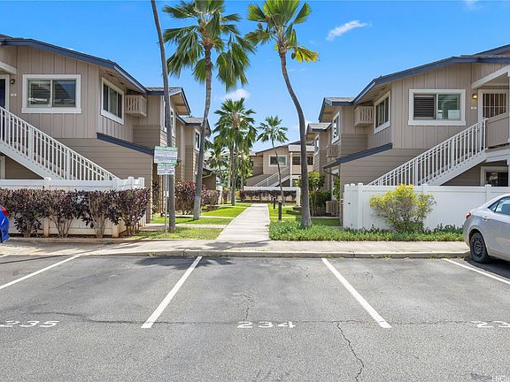 3rd image of 91-1031 Kamaaha Ave APT 1102