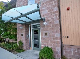 654 5th Ave S UNIT 103, Edmonds, WA 98020