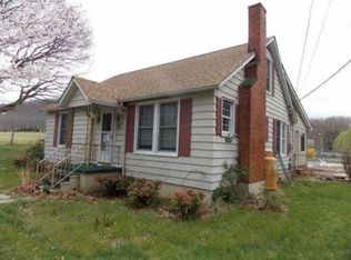 449 Sandy Ridge Rd, Waynesboro, VA 22980