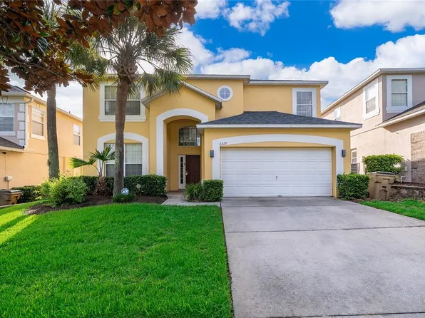 2717 Fiesta Key Dr, Kissimmee, FL 34747