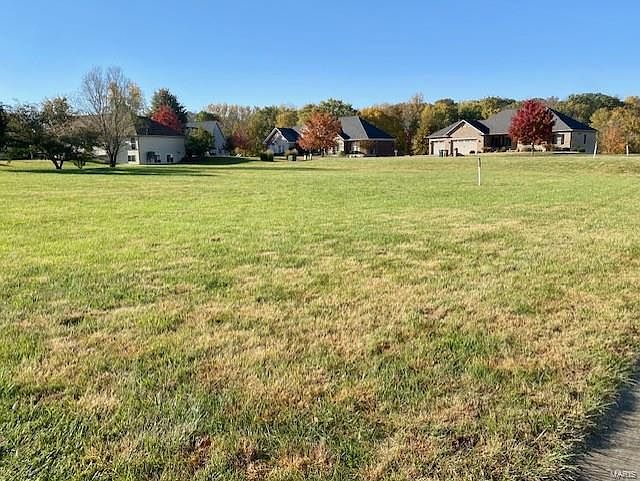 1st image of 136 Ridgeview Oaks Dr