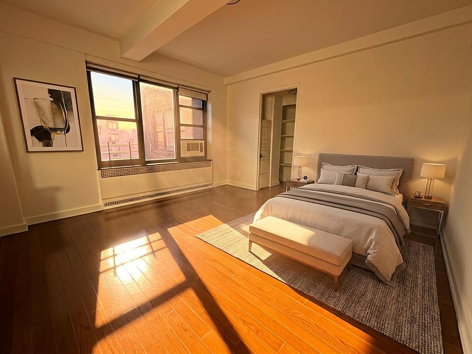 1st image of 108 E 38th St APT 1000