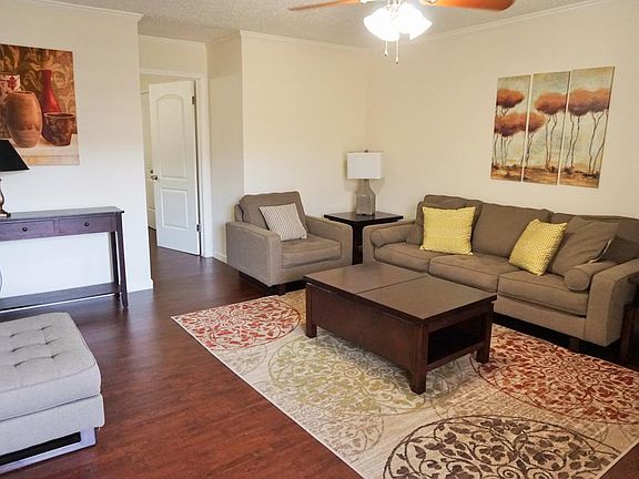 3rd image of 4727 W Alabama St Unit 203
