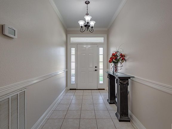 2nd image of 336 Timberwood Dr