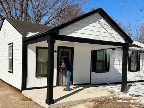 1399 Gherald St, Memphis, TN 38108