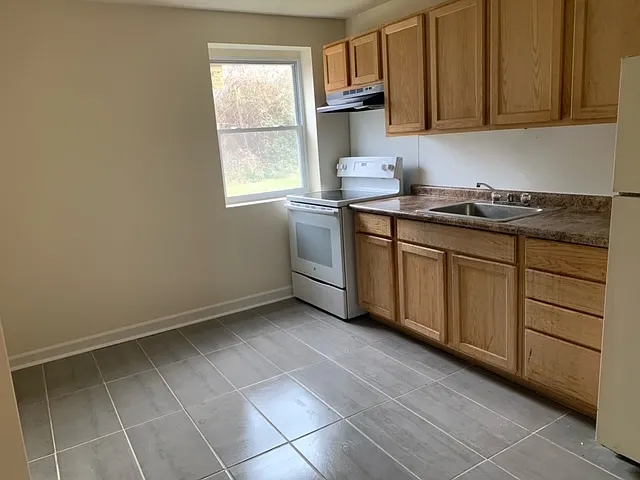 611 Reid Street - Apt C — Photo 4