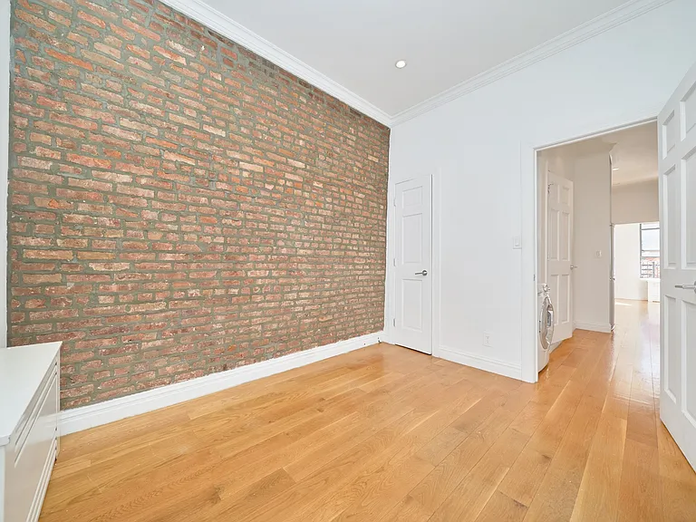 321 E 78th St #3B — Photo 9
