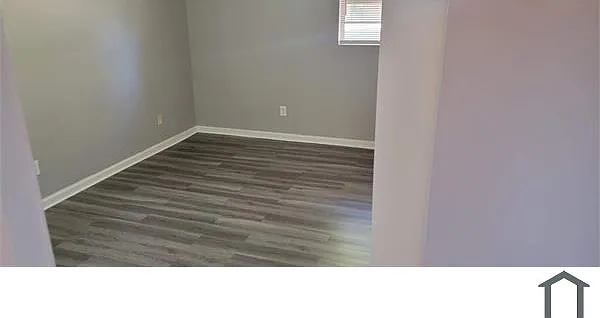 8228 Glenwoods Dr — Photo 9