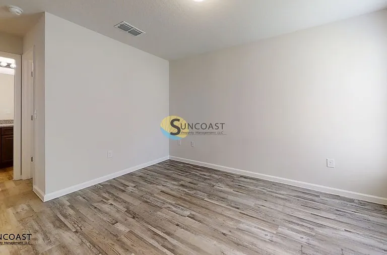 8 Union Ct #B — Photo 15