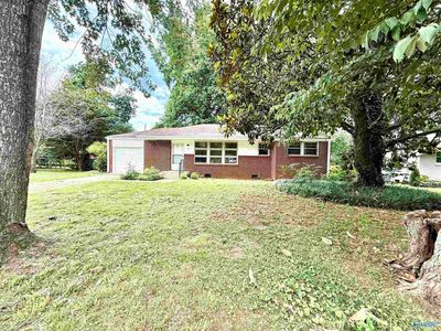 2017 Lance Rd NW, Huntsville, AL, 35810