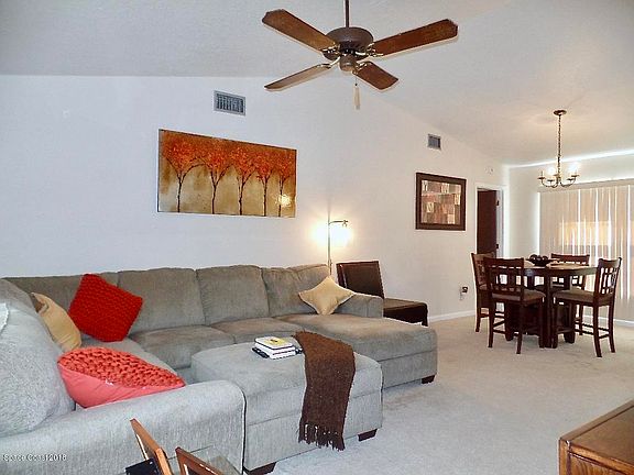 3rd image of 2793 Woodsmill Dr