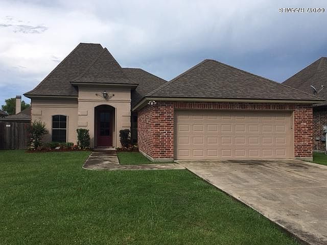 1st image of 115 Black Pine Dr