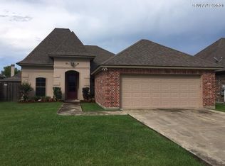 115 Black Pine Dr, Lafayette, LA 70501