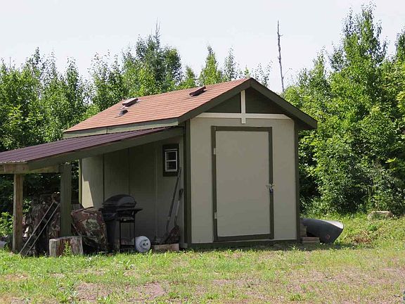 4th image of 8280 Black Woods Dr