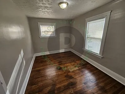 4916 E 85th St — Photo 12