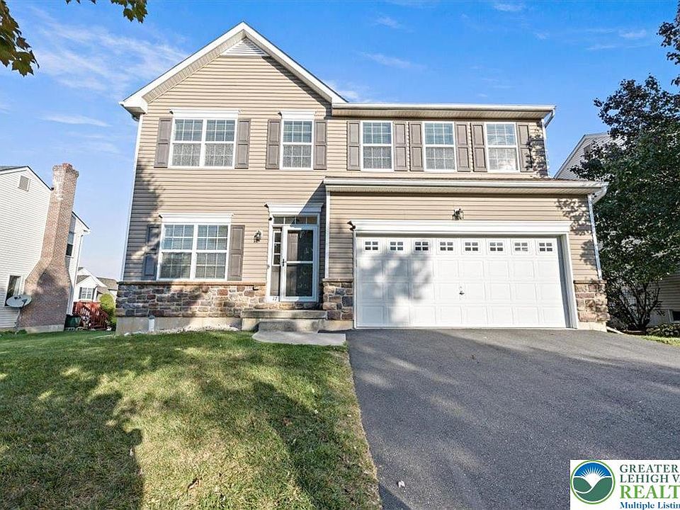 1st image of 17 Stonecreek Ct