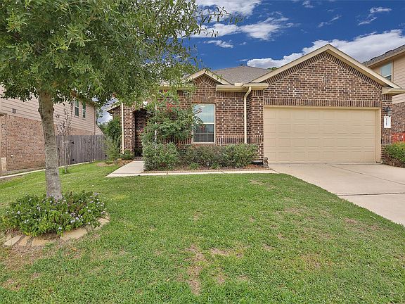 2nd image of 12287 Little Blue Heron Ln