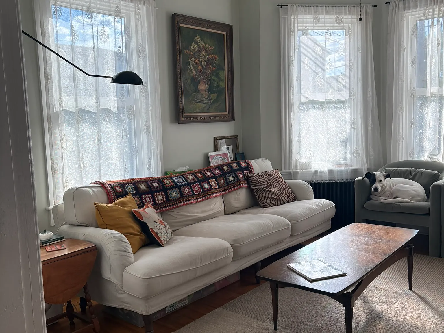 3 bed, 1100 sqft, $2,450 — Photo 3