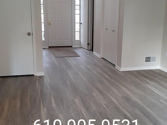 3rd image of 3504 Canterbury Ct