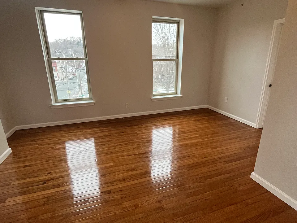 Bedroom #1