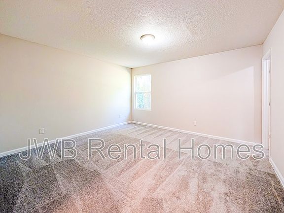 5th image of 2216 White Ave