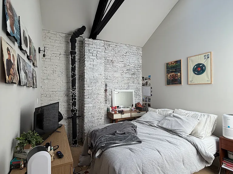 3061 W Logan Blvd #2 — Photo 8