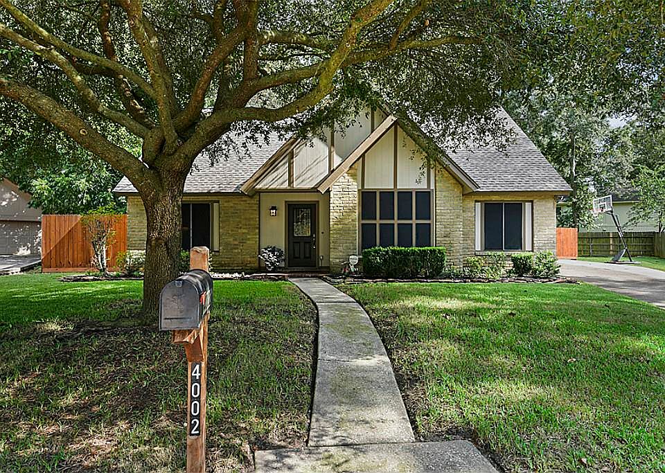 1st image of 4002 Pecan Knoll Dr