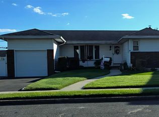 22 Berkshire Rd, Bethpage, NY 11714