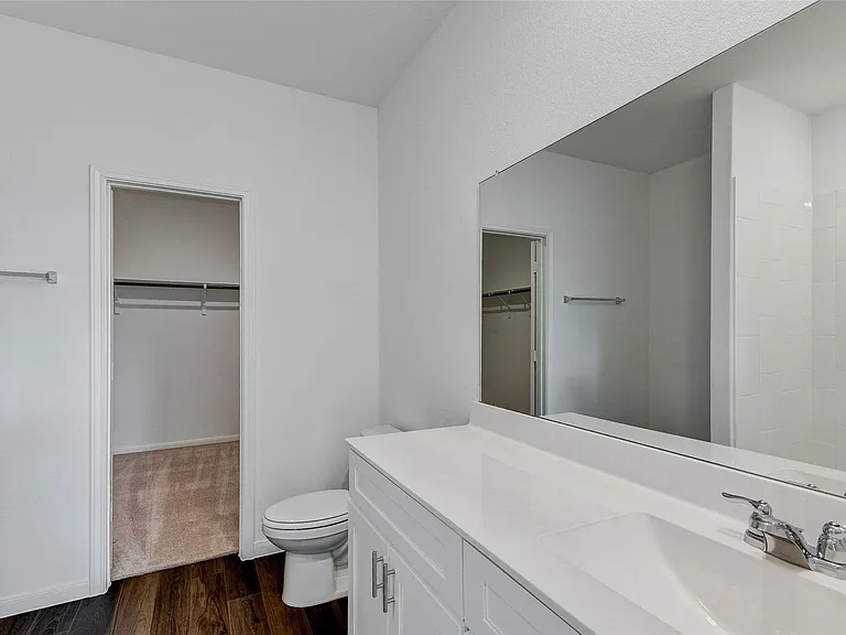 25821 Hedgerow Dr — Photo 23