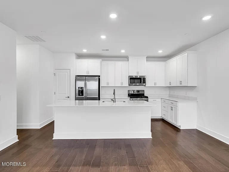 217 Aaron Truehart Way — Photo 16