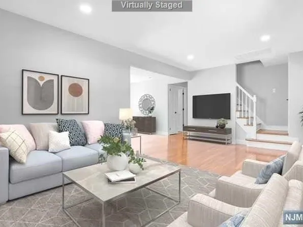 103 Edison St, Wyckoff, NJ 07481