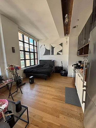 41-21 28th St #6C Photo 1