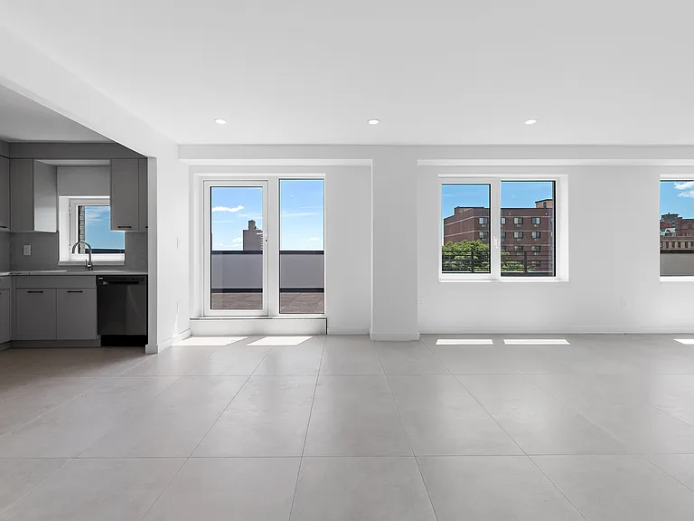 2321 Belmont Ave #7A — Photo 12