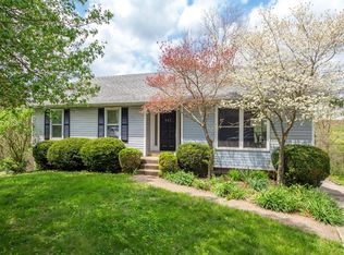 907 Fairhaven Dr, Lexington, KY 40515