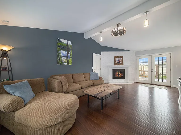 2536 Alveston Dr — Photo 5