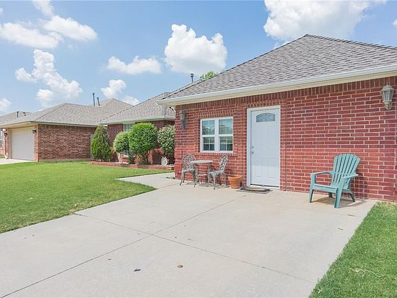 2nd image of 15417 Stone Meadows Dr