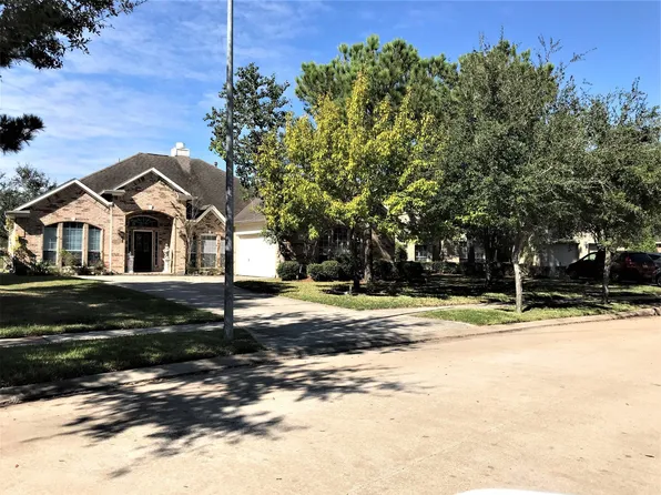 10119 W Temple Dr, Houston, TX 77095