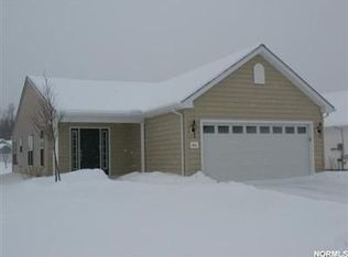 4711 Hawk Ln, Lorain, OH 44053