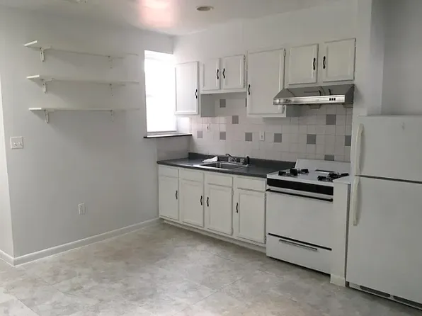 1168 S 10th St APT 3, Philadelphia, PA 19147