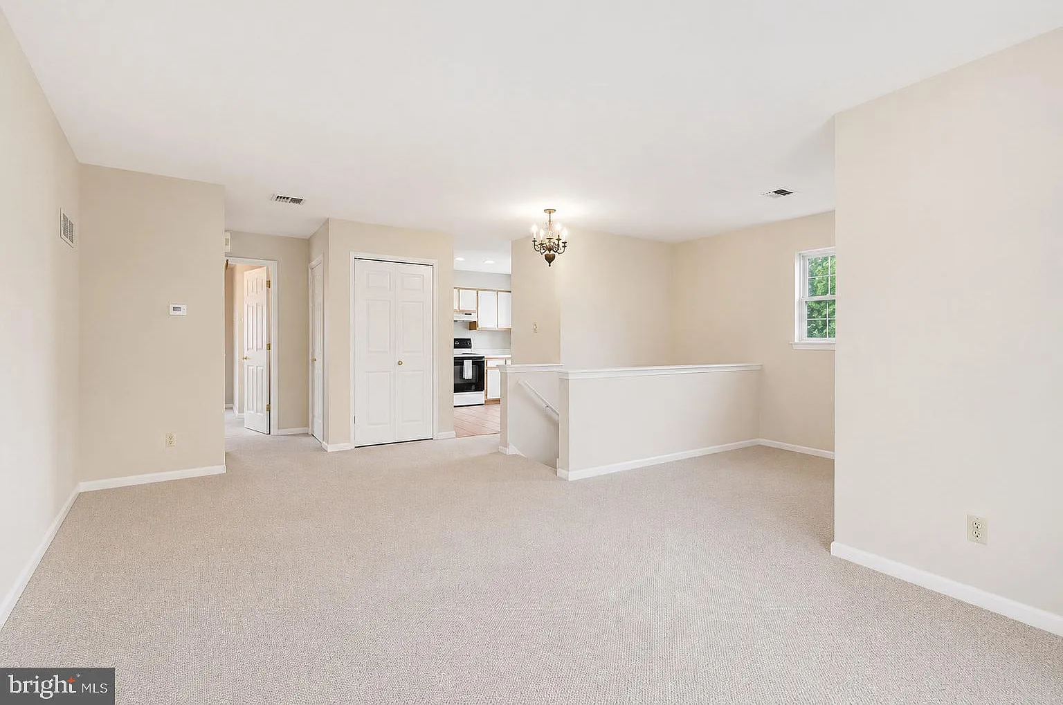 1 bed, 1.0 bath, 828 sqft, $1,800 — Photo 4
