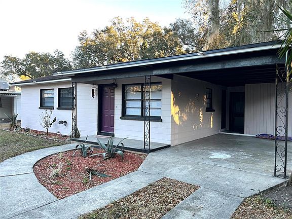 3rd image of 2708 Dixie Rd